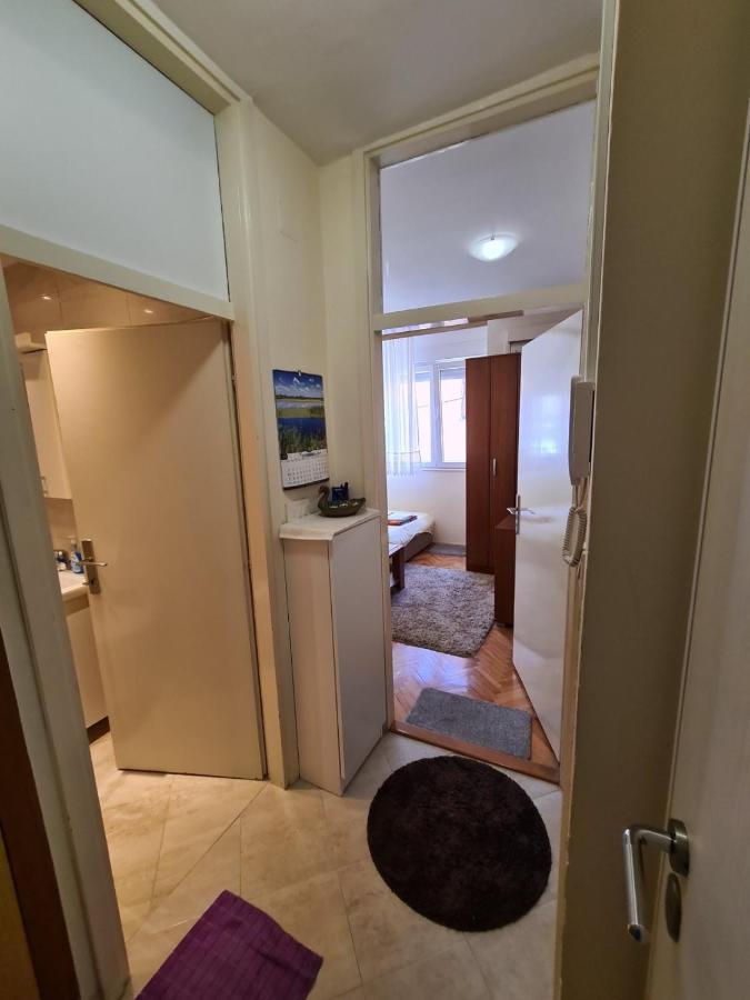 City Centar Apartment Tivat Ngoại thất bức ảnh